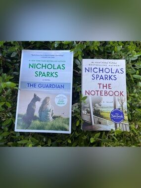 Nicholas Sparks paperback book bundle